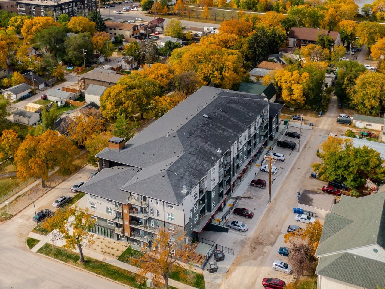 Notre Terrace - Photo 5 of 17