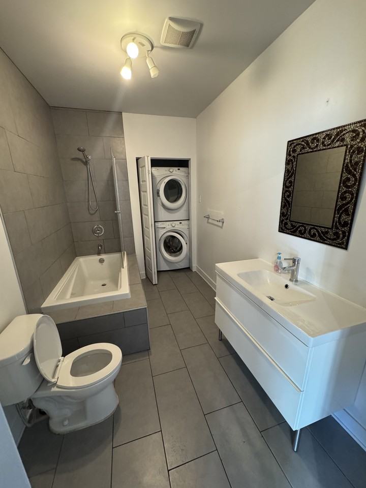 808 Rue Beaubien Est - Photo 7 of 21