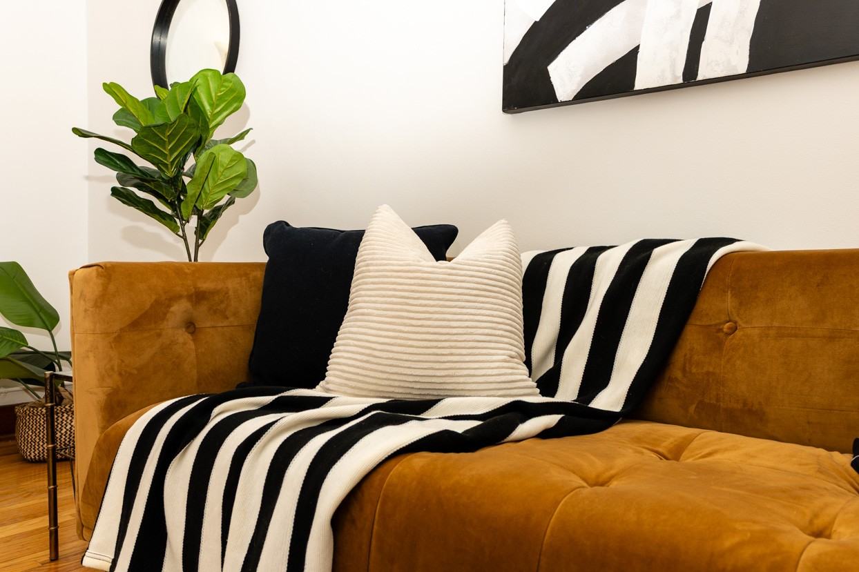 370 Stradbrook Avenue - Photo 5 of 22