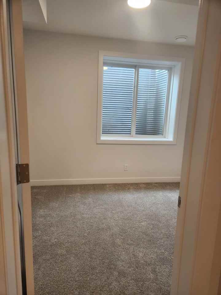 Crystallina Nera Duplex - Photo 5 of 15