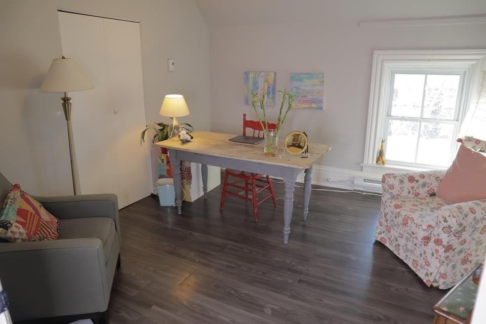 21 Chemin Eardley - Apt A - Photo 4 of 23