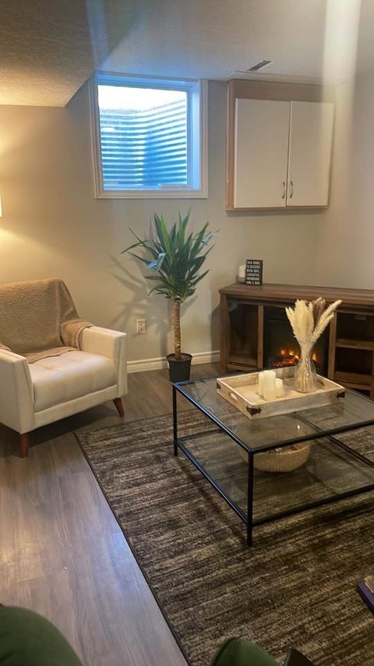 29 McIlwraith Crescent - Photo 5 of 11