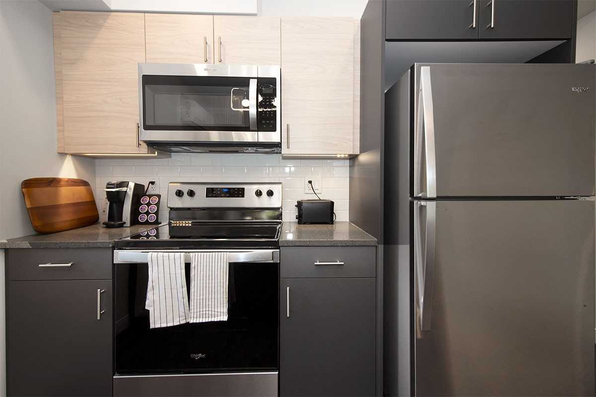 575 Warsaw Avenue - Photo 3 of 31