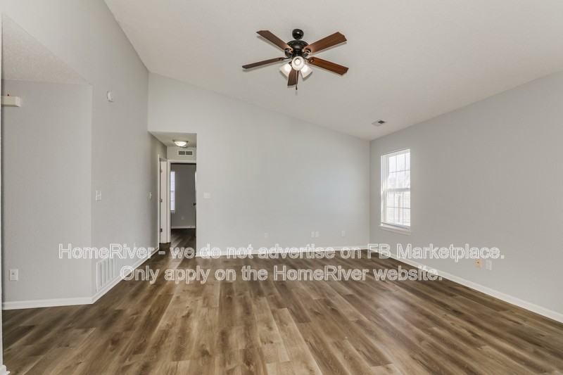 7121 Cordova Dr - Photo 3 of 19