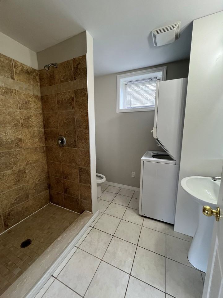 32 Floral Drive - Photo 5 of 7