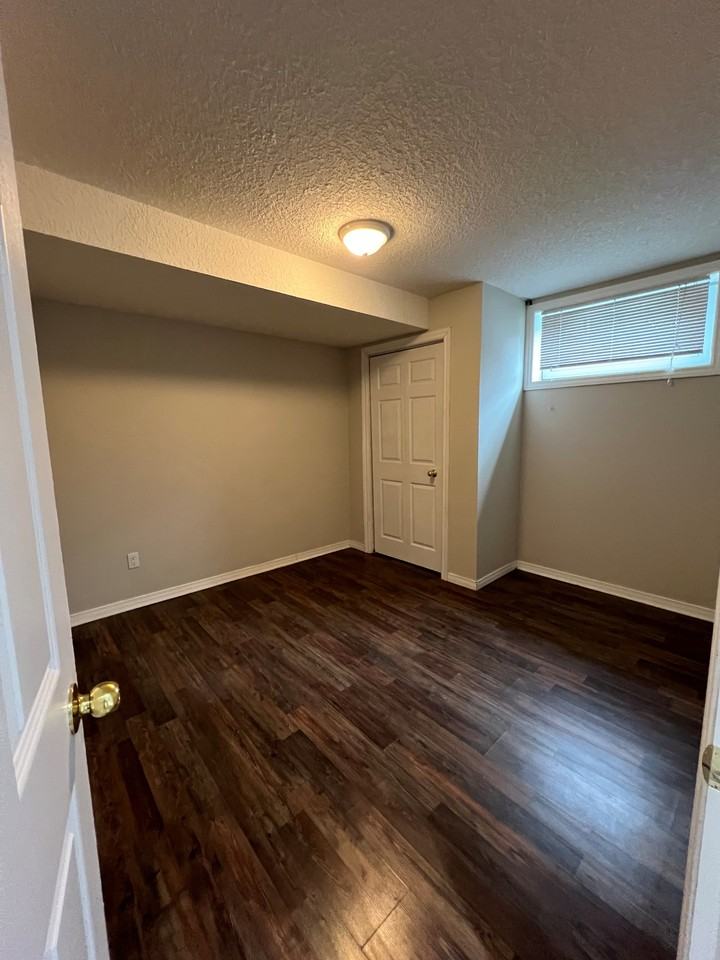 32 Floral Drive - Photo 6 of 7