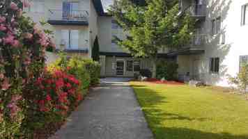 featured image of 6355 Kingsway