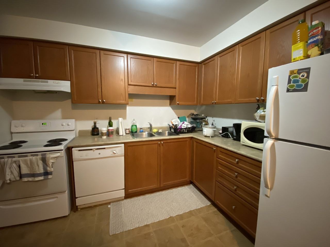 10-30 Vaughan Street - Photo 2 of 8