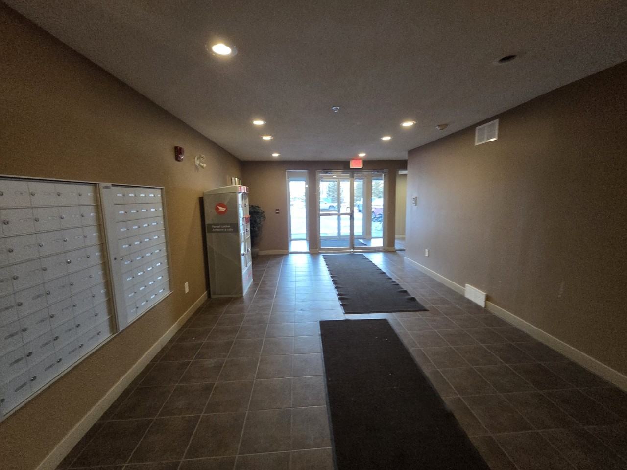 312, 11803 22 Avenue SW - Photo 2 of 12