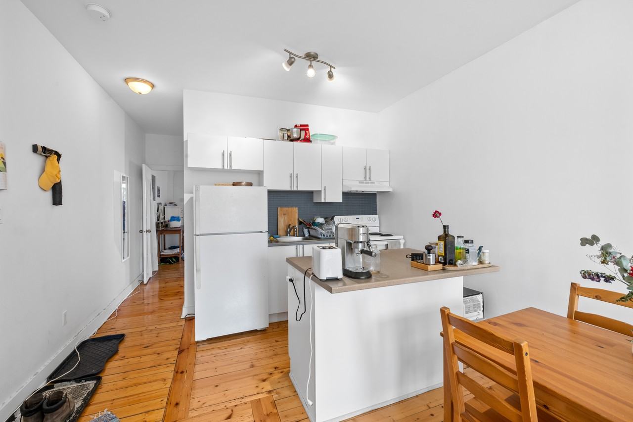 4423 Rue de Bordeaux - Photo 4 of 11