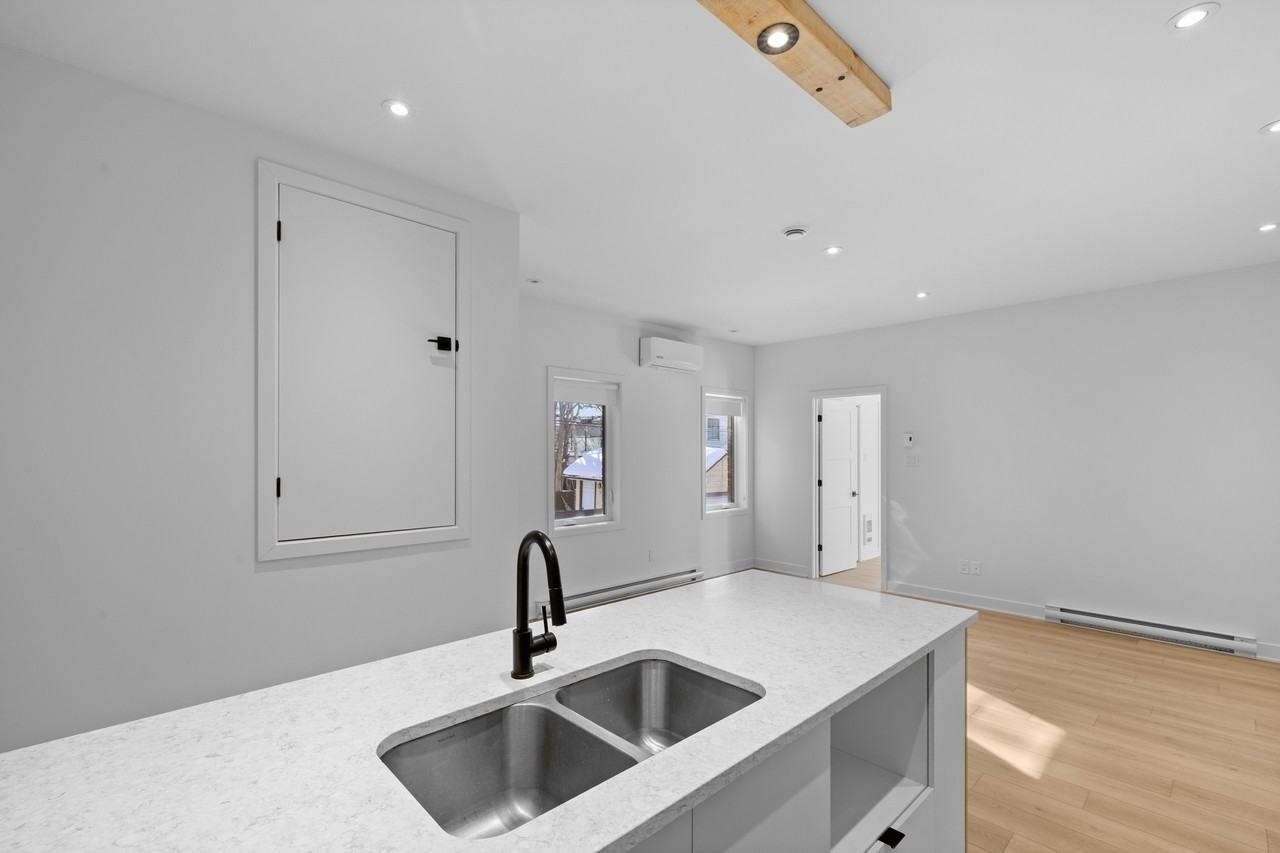 1898 Rue de Beaurivage - Photo 4 of 13