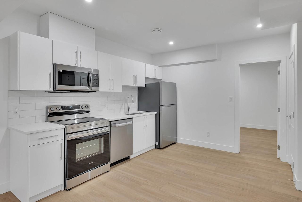 76 Penn Place, Down, Spruce Grove, Alberta, Canada, T7X 2W7 - Photo 2 of 13