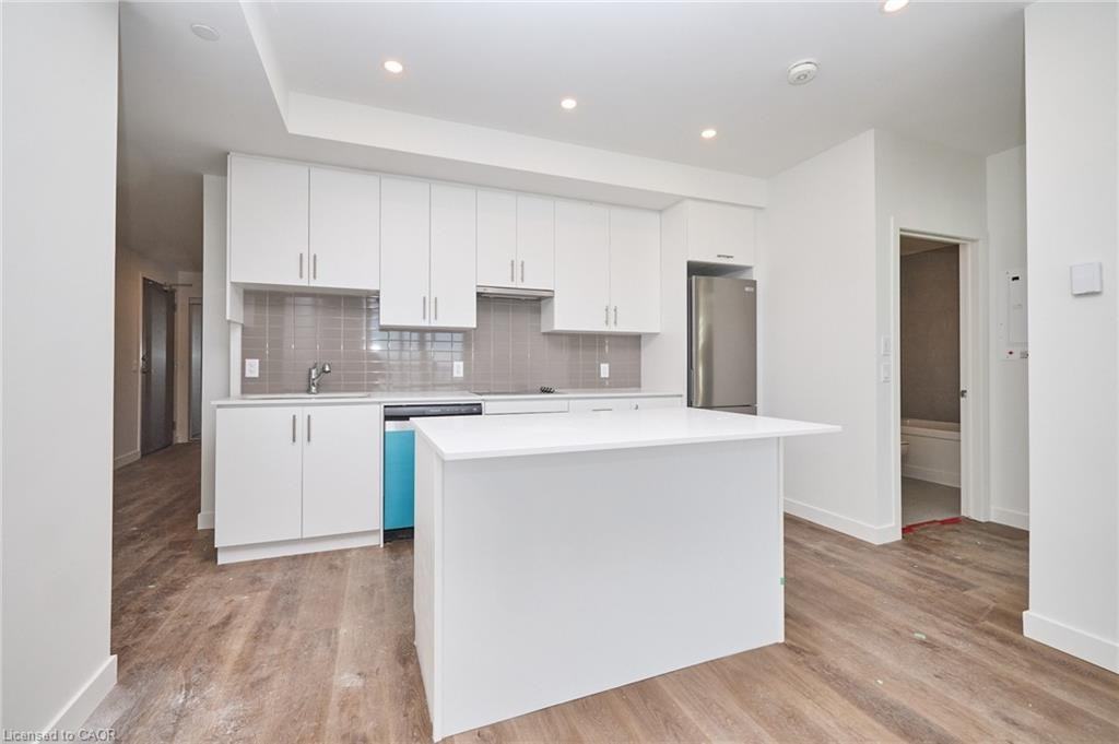 461 Green Road - Photo 7 of 37