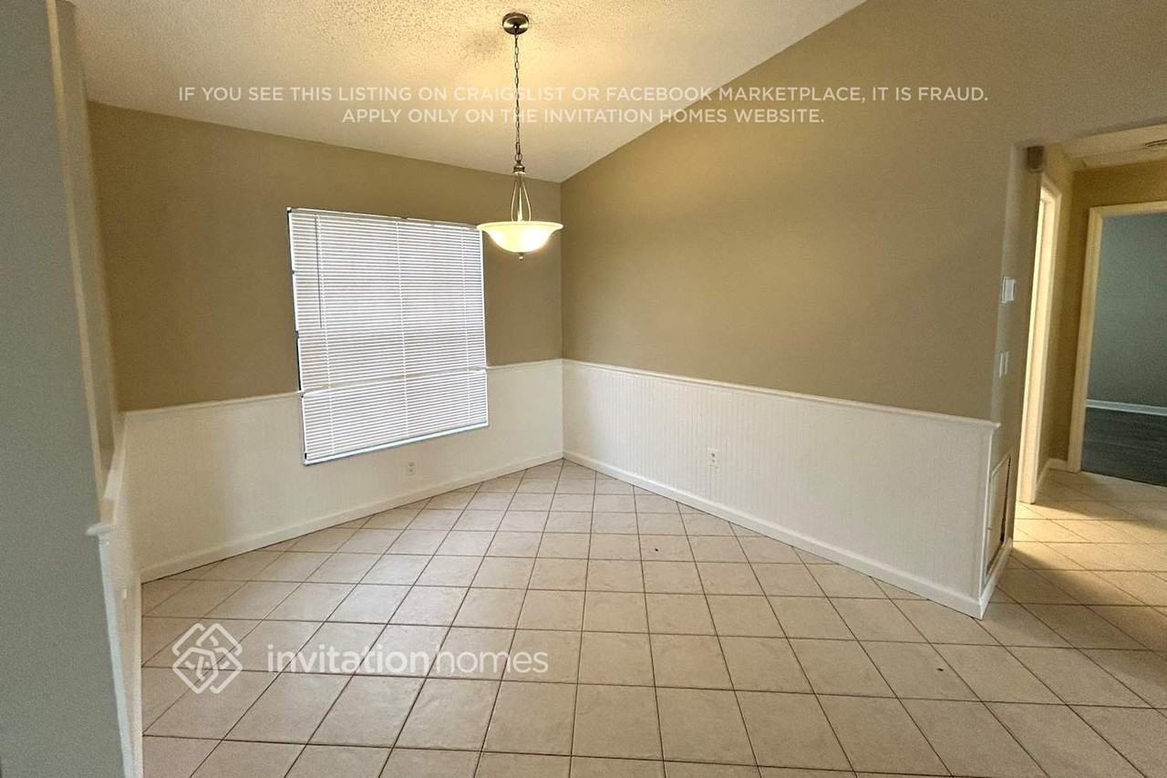 1410 Sw 3rd Ave - Photo 5 of 17