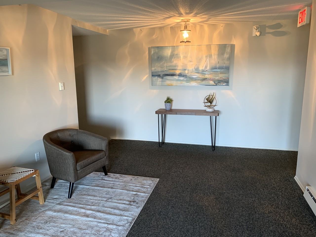 Columbia Pacific Apartments - Photo 2 of 4