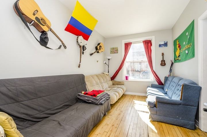 93 Stewart - Unit 1 - Photo 3 of 13