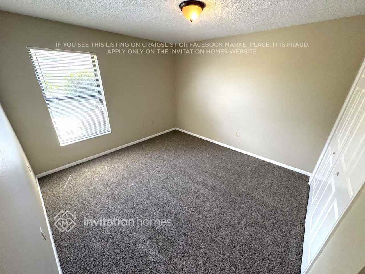 26097 Dolman Ct - Photo 7 of 10