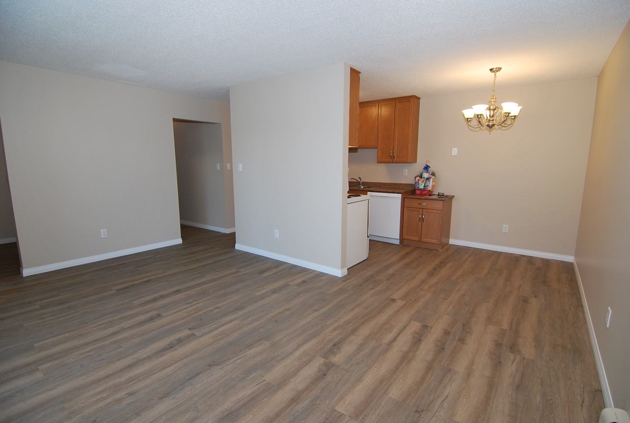 Whispering Pines - Photo 3 of 15