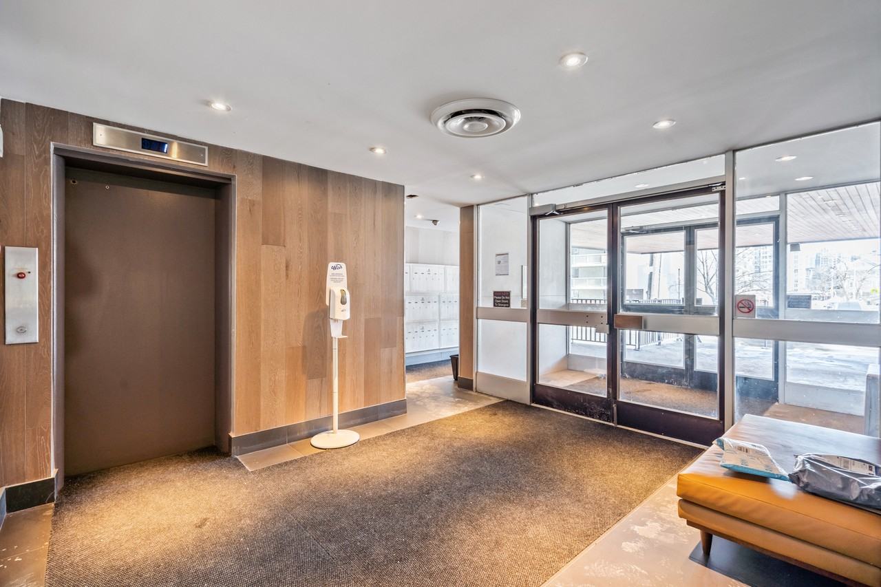 Bronson Ridge Apartments | 200 Bronson, Ottawa Downtown - Photo 5 of 50