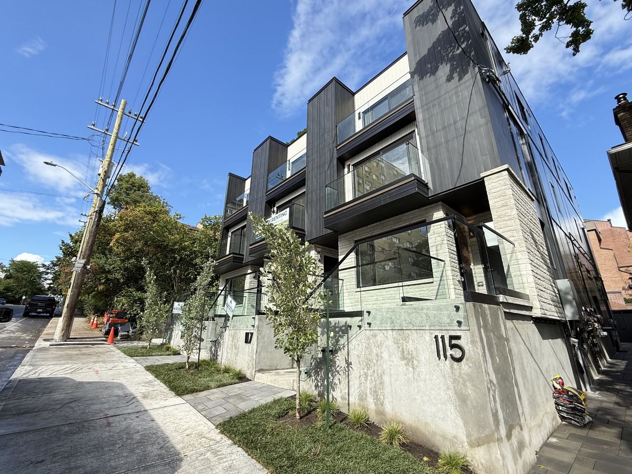 115-117-119 Springfield - Photo 7 of 50