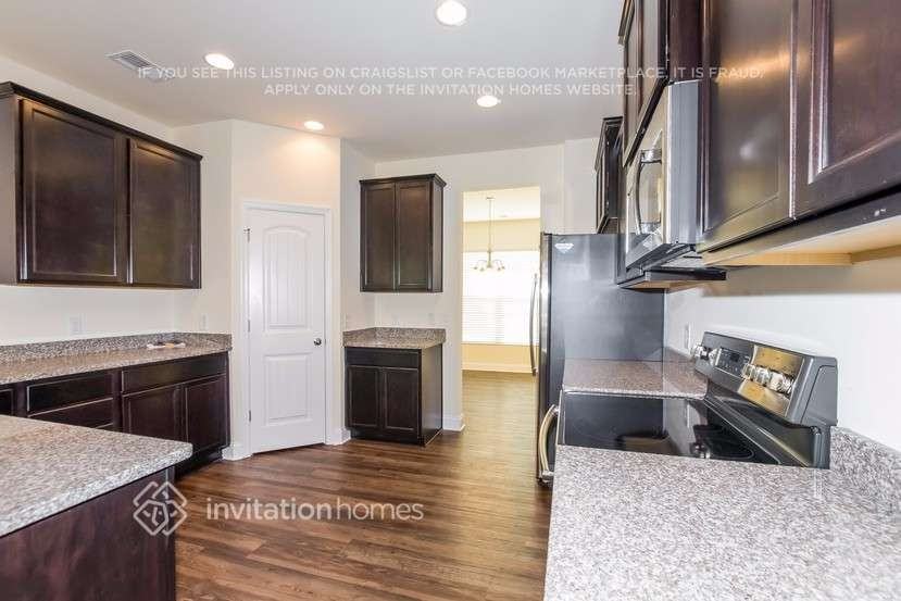 4102 Cemkey Way Ct - Photo 6 of 21