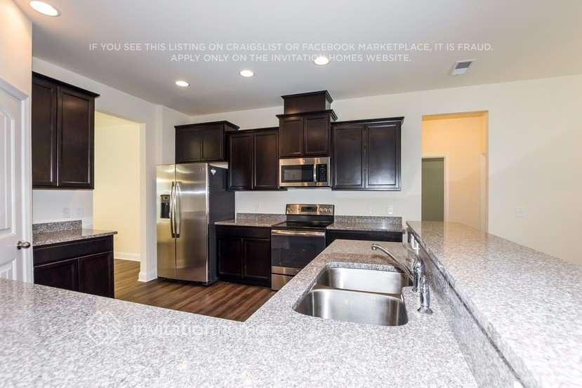 4102 Cemkey Way Ct - Photo 7 of 21