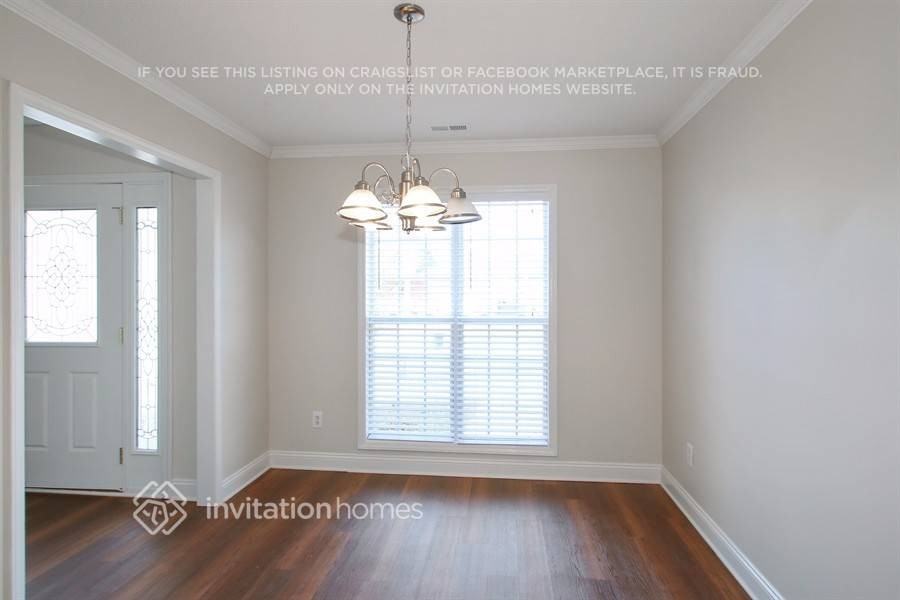 1616 Battle Ln - Photo 3 of 18