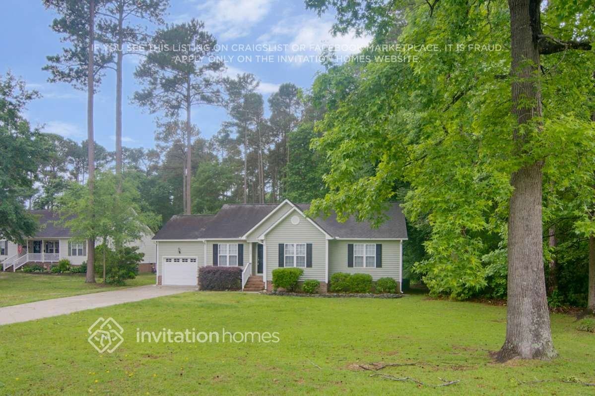 152 Saleen Dr - Photo 3 of 26