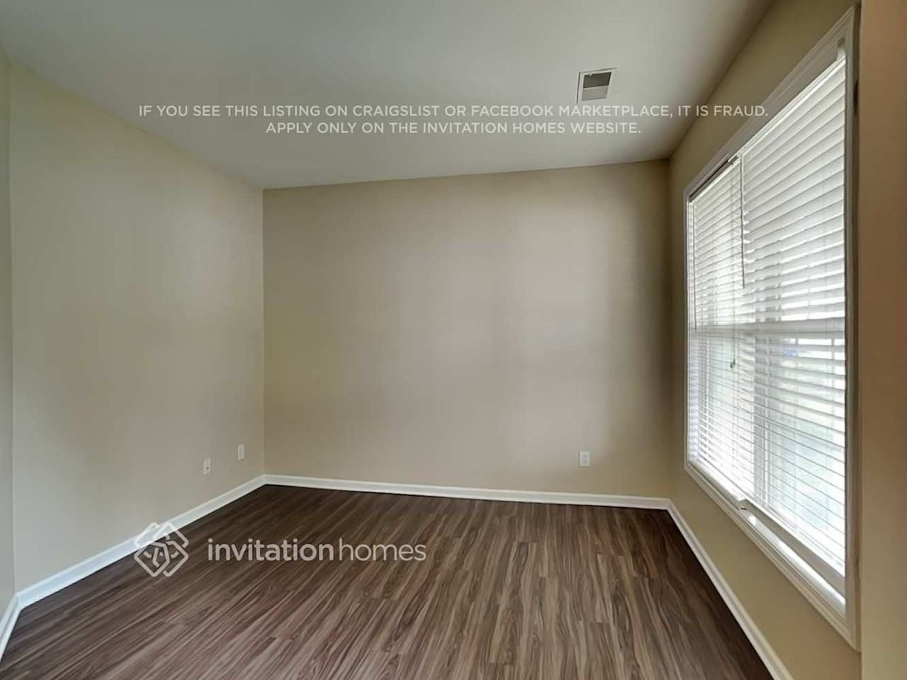 1278 Emory Ln Nw - Photo 4 of 19