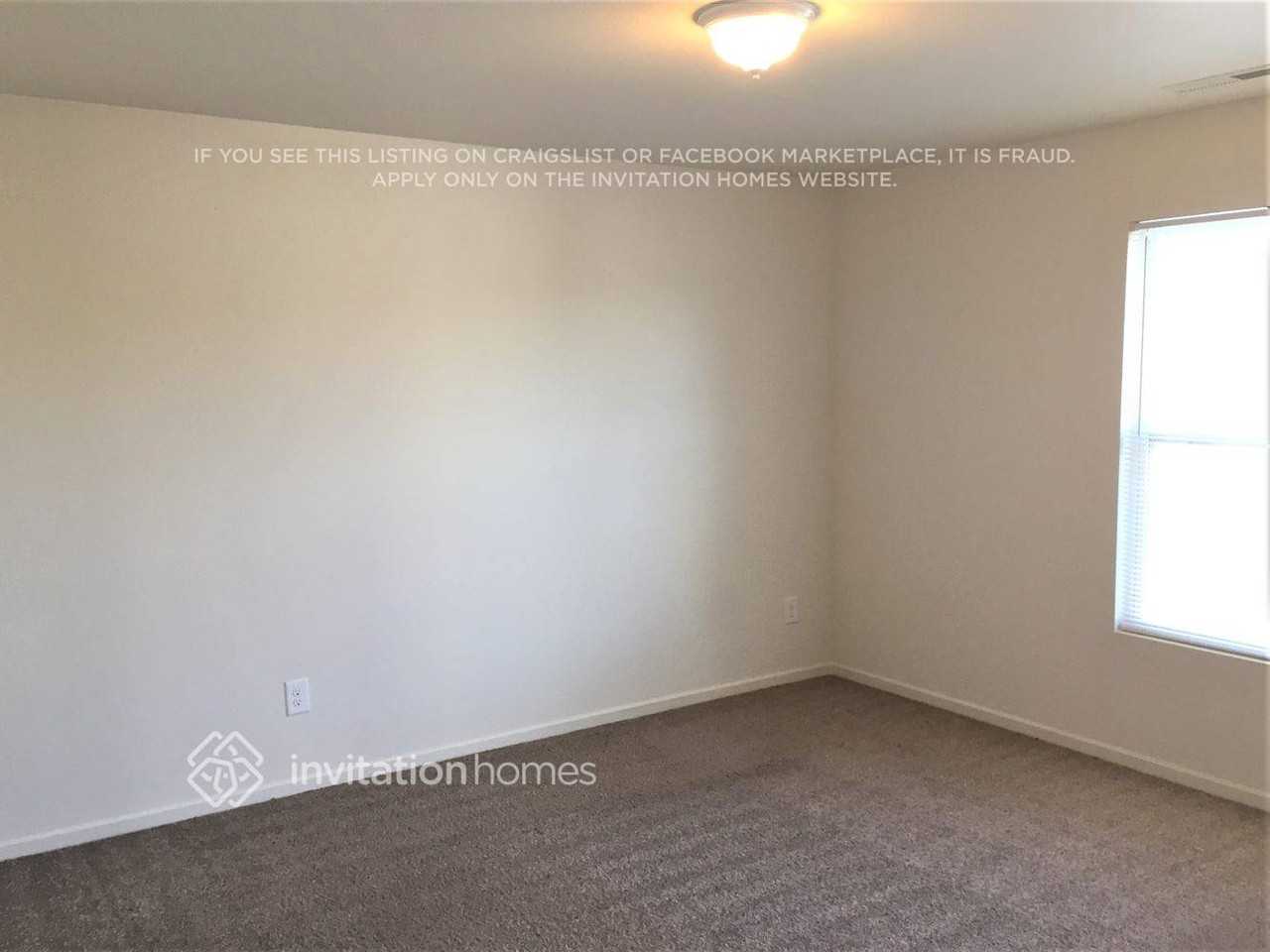 165 Hunter Park Dr - Photo 4 of 7