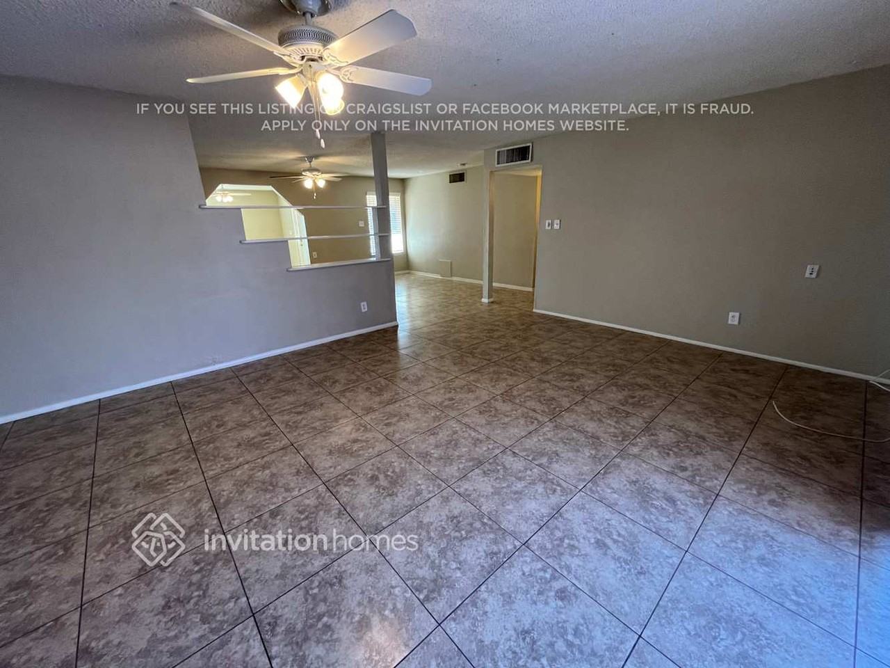 4454 W Avalon Dr - Photo 4 of 16