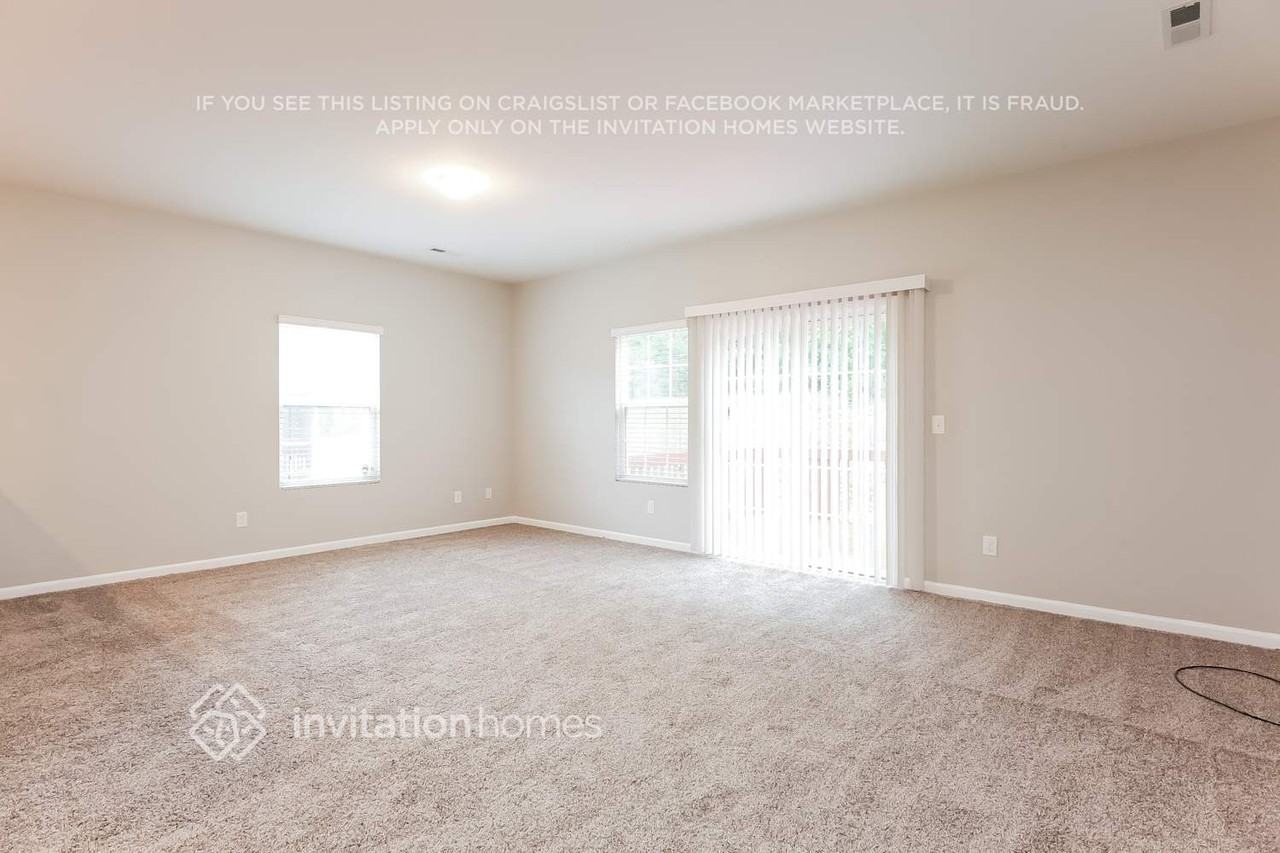 5203 Winterale Ct - Photo 5 of 21