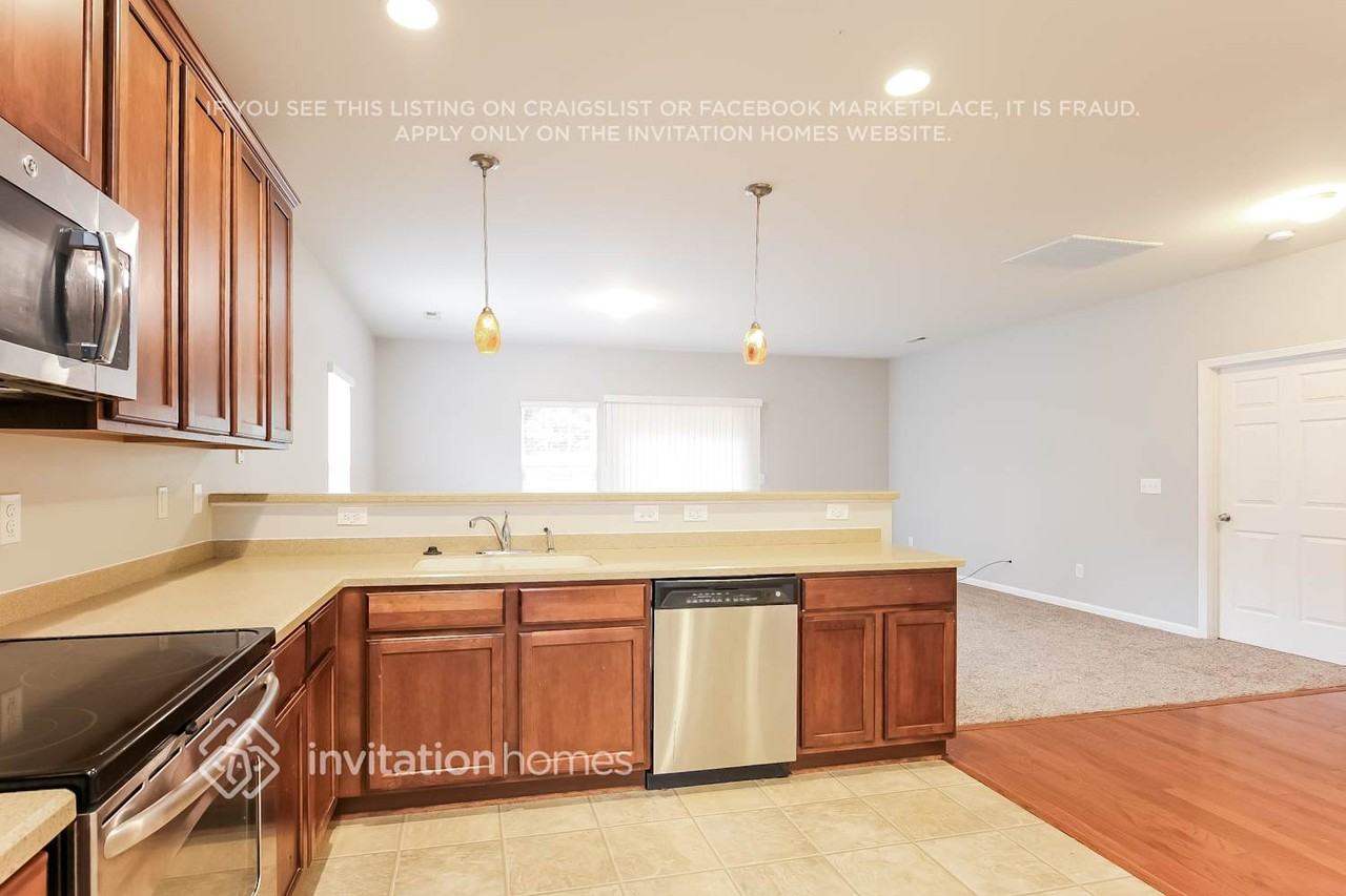 5203 Winterale Ct - Photo 7 of 21