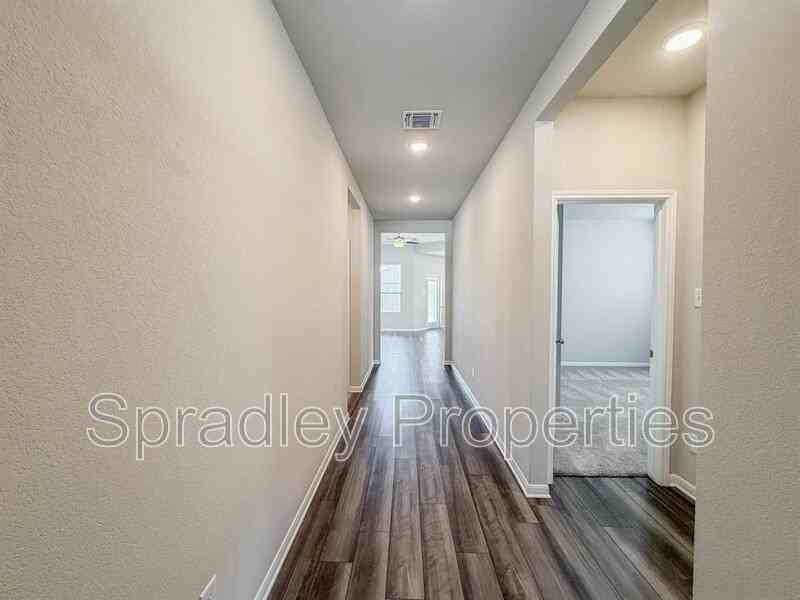 7429 Garden Glen Dr - Photo 2 of 30