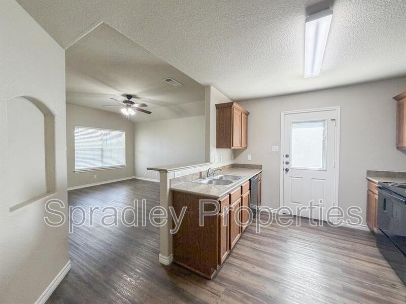 505A Kacie Dr #A - Photo 3 of 18