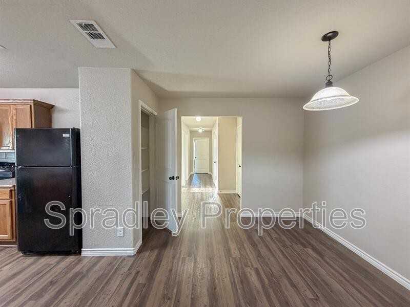 505A Kacie Dr #A - Photo 6 of 18