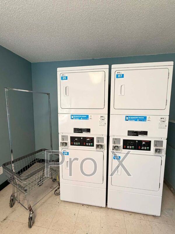 930 Goetz Blvd #3 - Photo 7 of 21