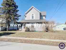 215 E Reed Ave - Photo 1 of 1