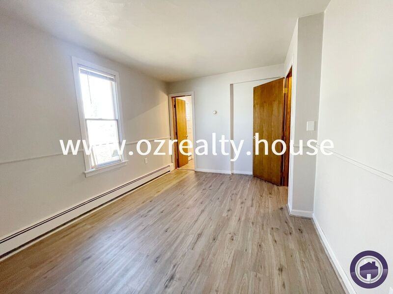 215 E Reed Ave - Photo 5 of 21