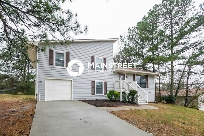 3986 Majestic Dr Sw - Photo 2 of 15