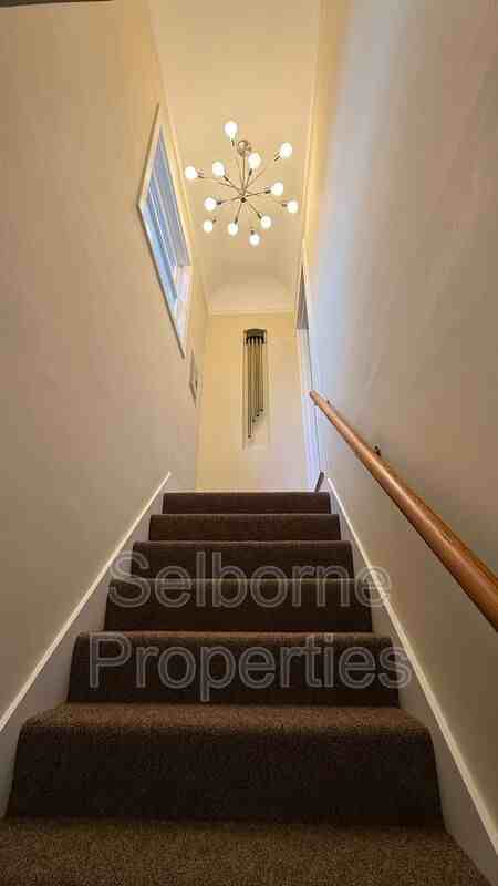 4174 Howe St - Photo 2 of 20