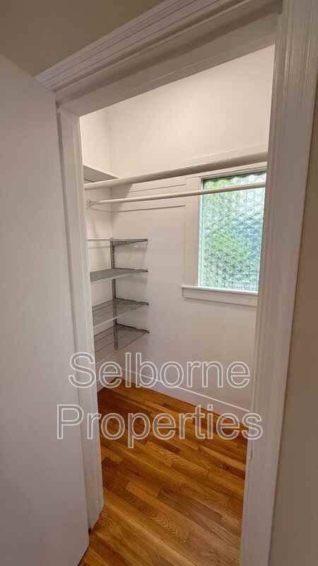 4174 Howe St - Photo 7 of 20