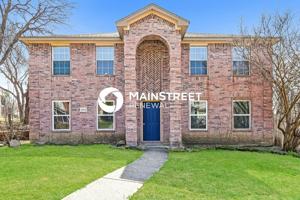 featured image of 4812 W Creek Ln