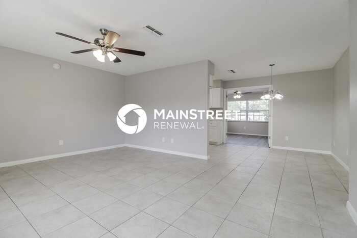 1107 Loblolly Ln - Photo 2 of 18