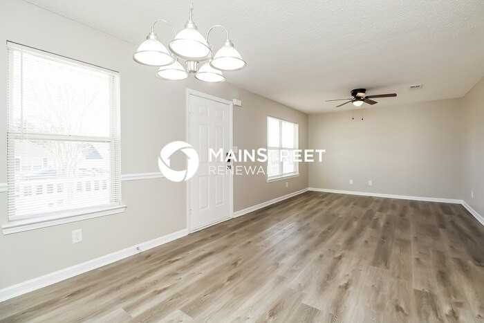 409 Tina Hely Ct - Photo 4 of 16