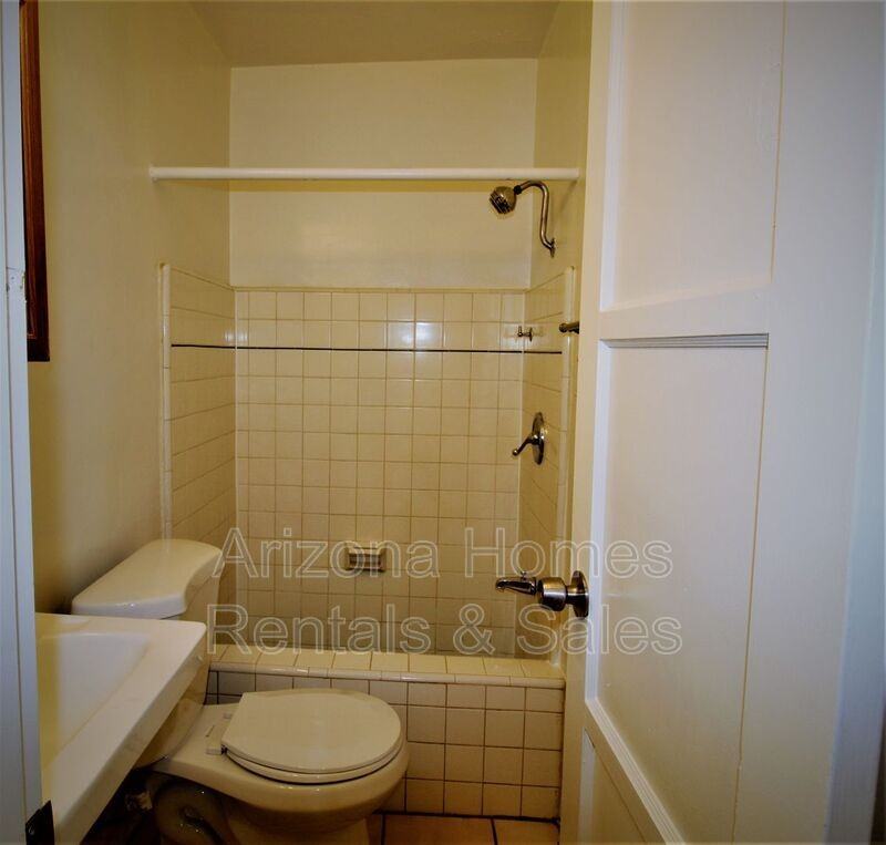 3545 N Country Club Rd - Photo 7 of 14