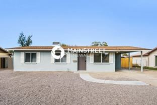 774 E Carla Vista Dr - Photo 1 of 1