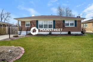 4904 Paramount Dr - Photo 1 of 1