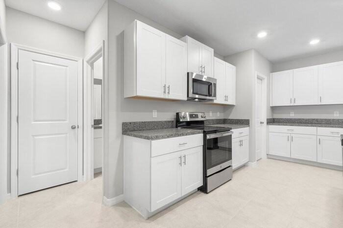 7218 Ronnie Gardens Ct - Photo 7 of 28