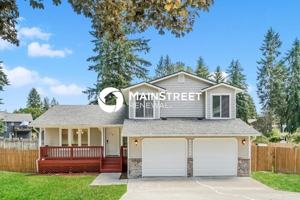 featured image of 12615 216th Avenue Ct E